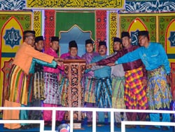 Buka MTQ Rupat, Bupati Amril Ajak Bumikan Alquran